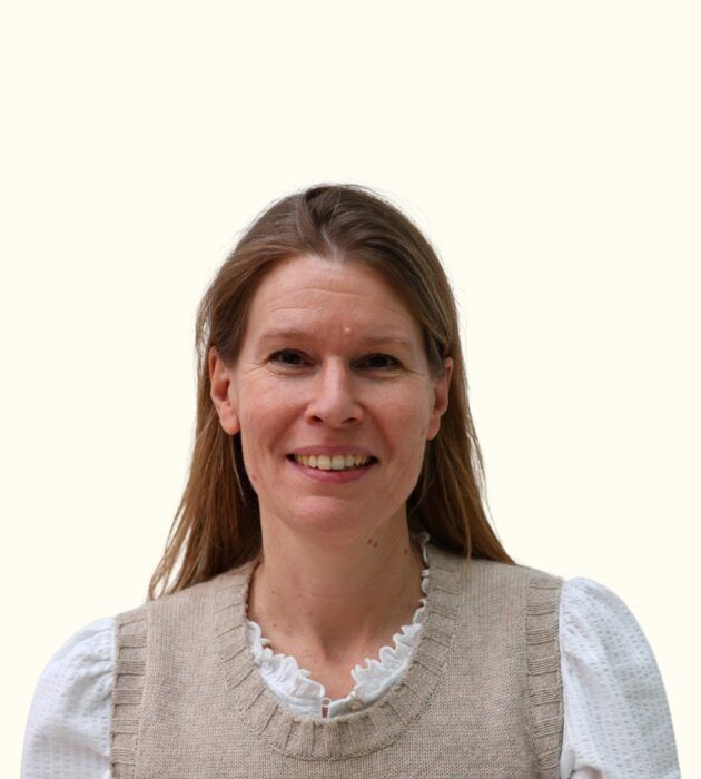 Photo portrait of Alexia Quin OBE